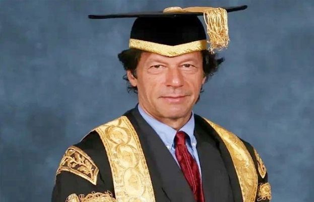 عمران خان آکسفورڈ یونیورسٹی کی چانسلر شپ کی دوڑ سے باہر ہوگئے